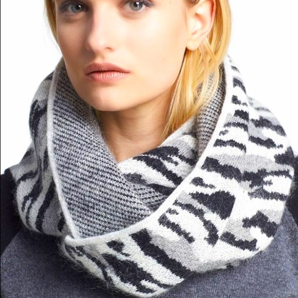 Diane Von Furstenberg Accessories - DVF Infinity Scarf